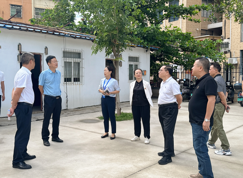 省人大常委会一行莅临 Cool18
调研