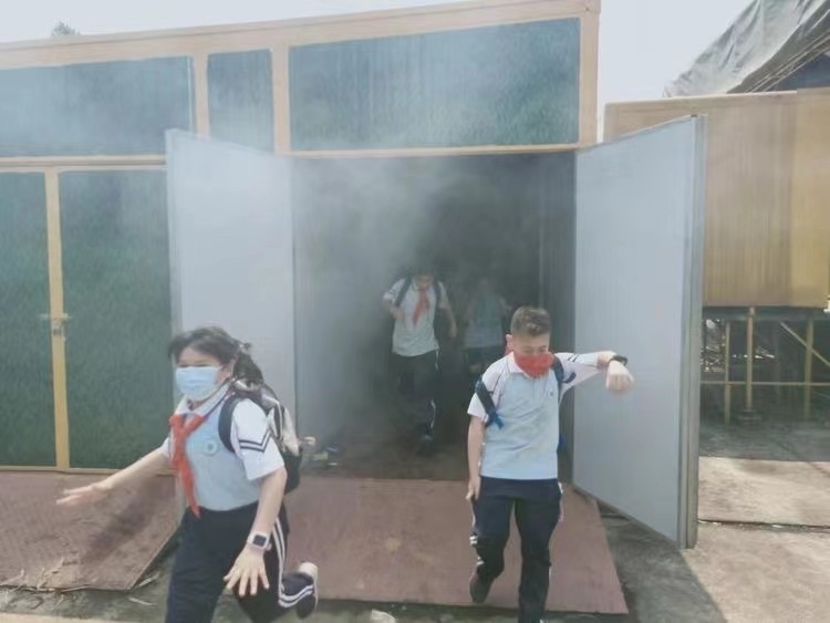 缅怀先烈,弘扬爱国精神――Cool18
2023年春季研学旅行