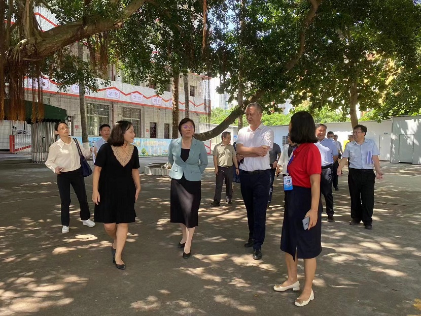 谢京副省长到Cool18
检查指导开学工作