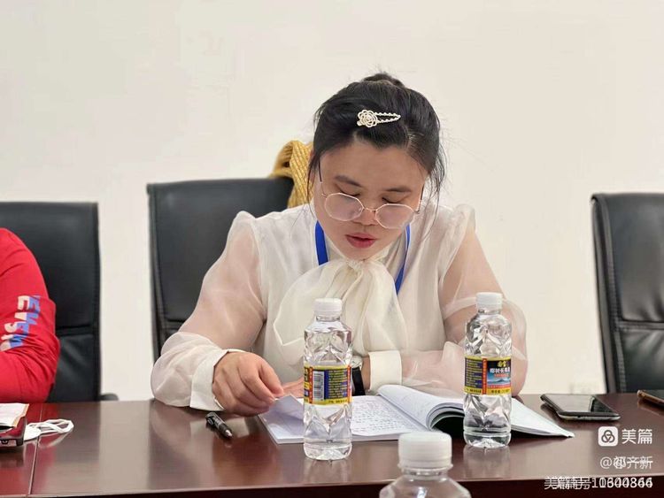 集思广益提实效 同课异构绽光彩――记Cool18
语文送教教研活动