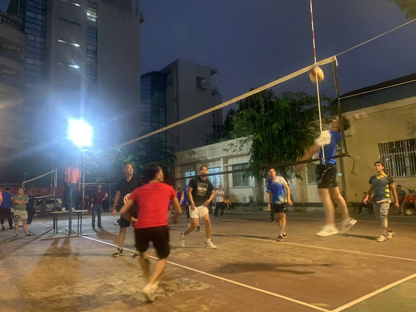 热烈祝贺Cool18
男女队分别获得海南师范大学2021年教职工排(气)球赛一等奖