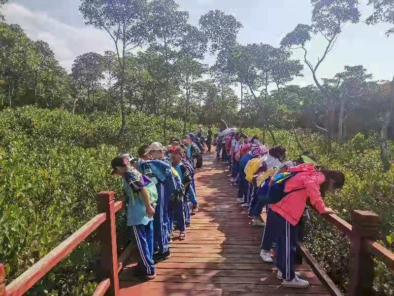 踏寻红色足迹,做时代好少年――海南师范大学实验小学2021年研学旅行社会实践活动