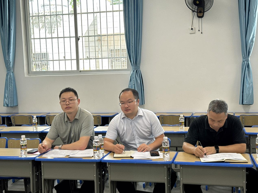 海南省教育厅许曙一行 到Cool18
调研指导工作