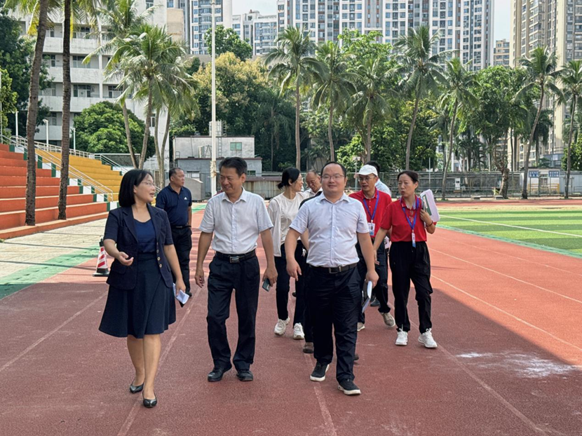 海南省教育厅许曙一行 到Cool18
调研指导工作